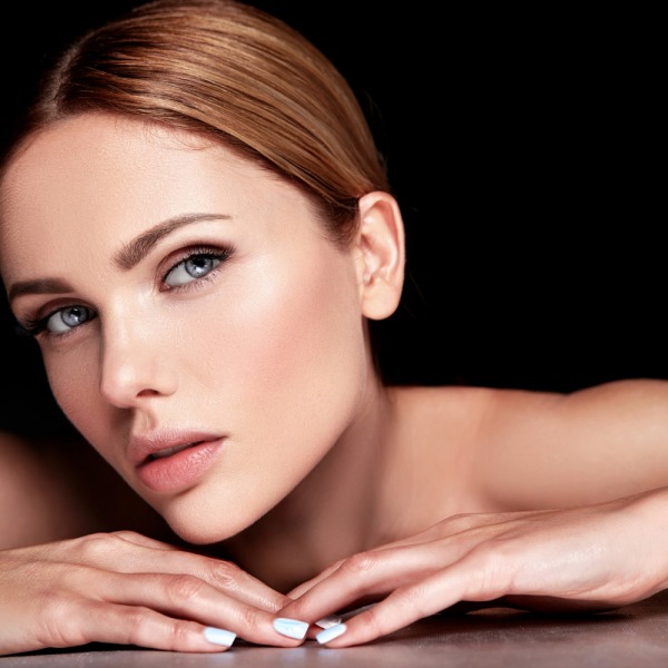 Stymulatory tkankowe a biorewitalizacja kiedy wybrać